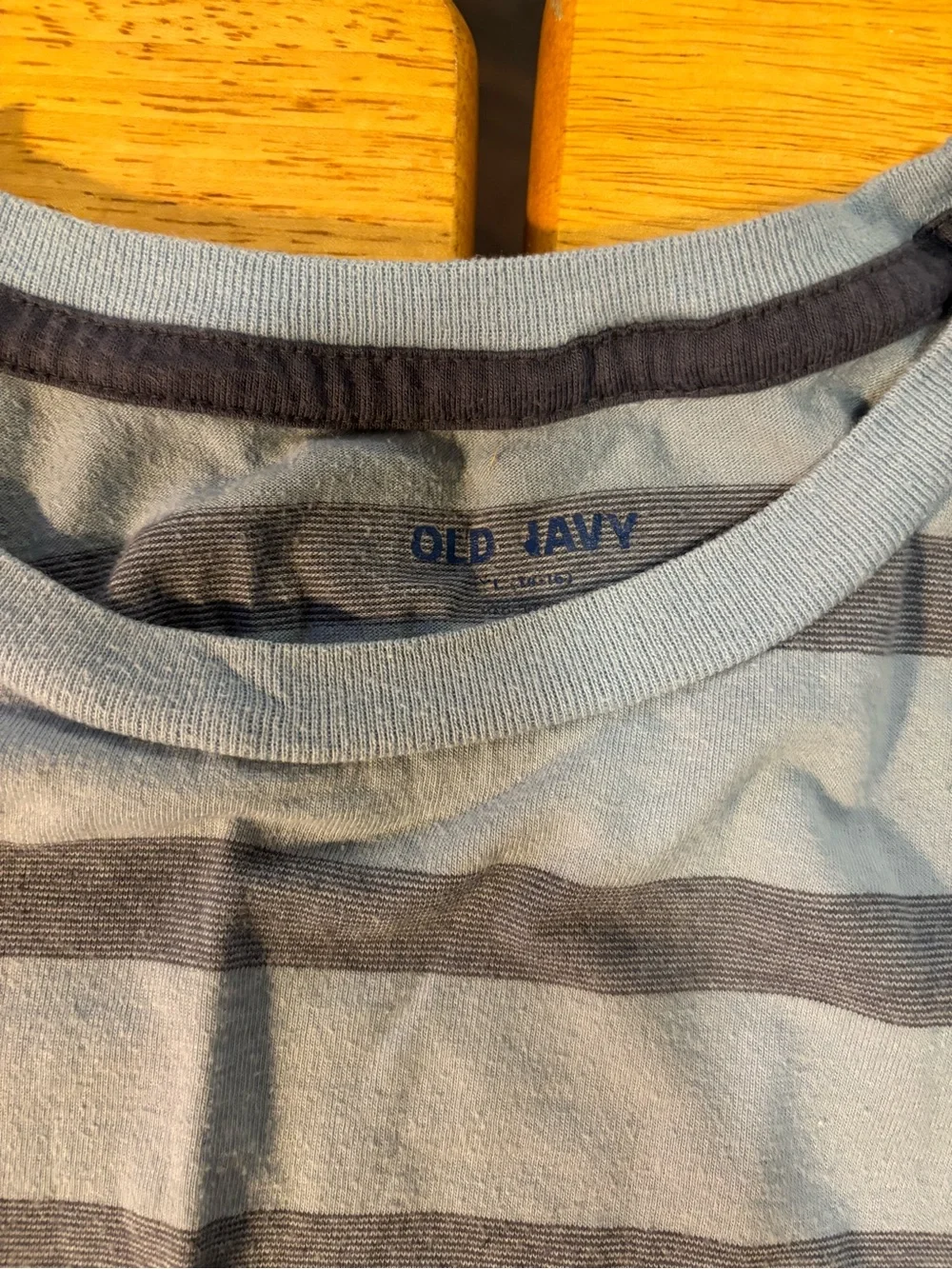 3 Old Navy tees